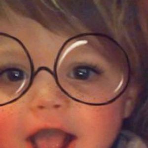 Meet your Posher, Laurie